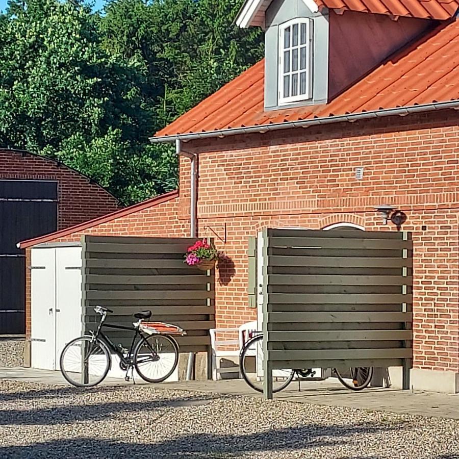 Lägenhet Lustrup Farmhouse *